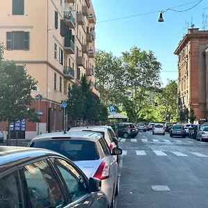https://la-maison-damelia.it-romehotels.com