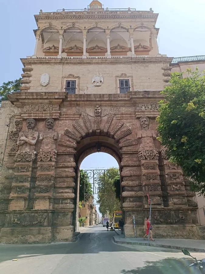 Il Piccolo Scrigno Apartment Palermo